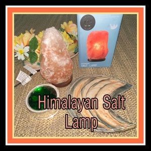 Himalayan salt lamp